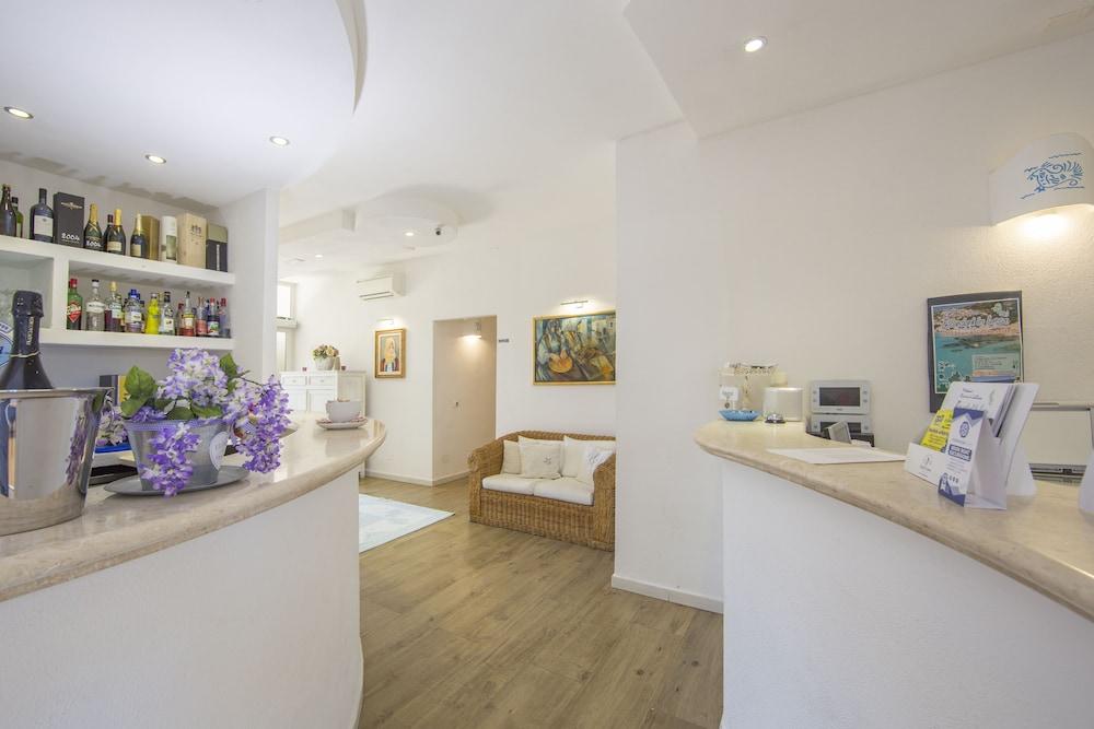 Olbia City Hotel ภายนอก รูปภาพ