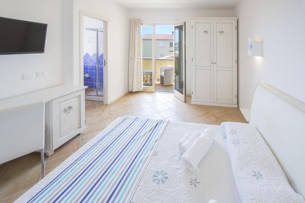 Olbia City Hotel ภายนอก รูปภาพ